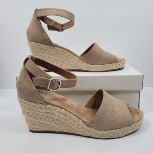 Style & Co Seleeney Women's Light Taupe Wedge Sandals US Size 10M